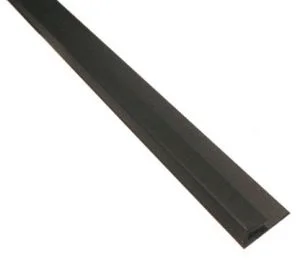 Side backglass channel 03-8228-3