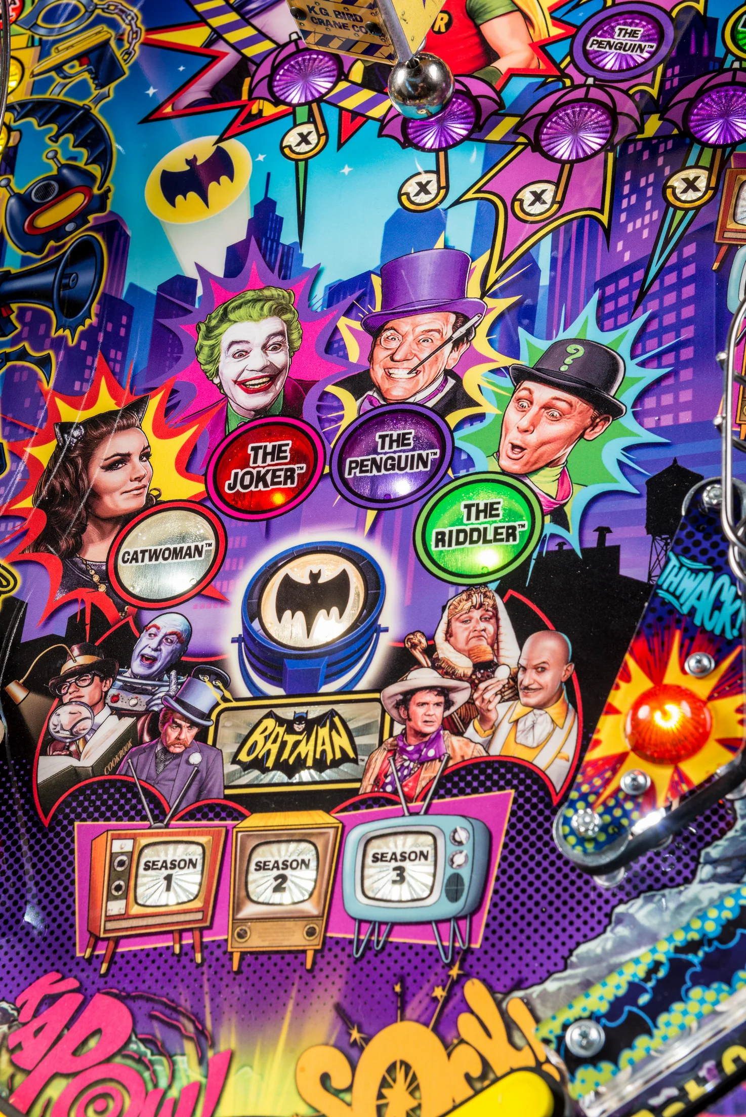 Batman 66 Pinball Machine by Stern Pinball - Image 7