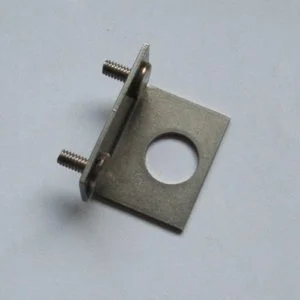 Coil retaining bracket - 04-10086.1