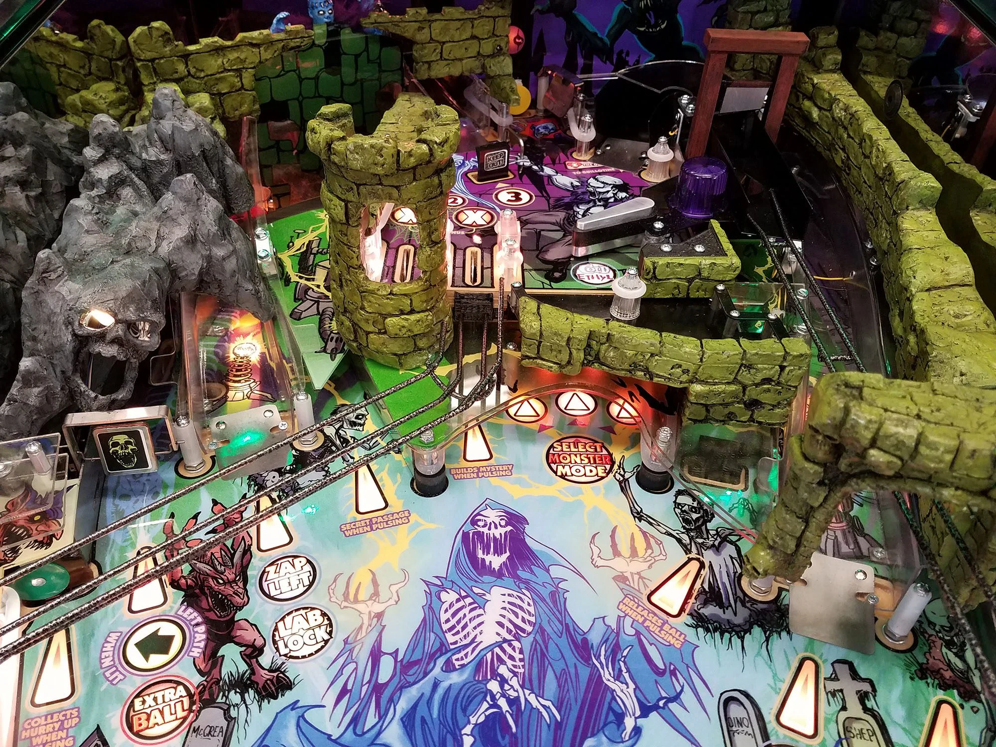 Alice Cooper pinball by Spooky Pinball - Image 2