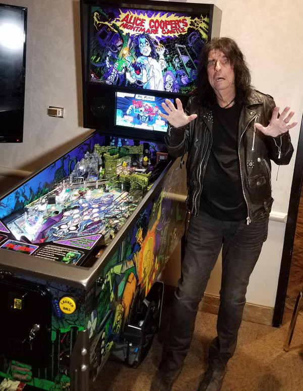 Alice Cooper pinball by Spooky.