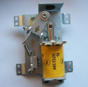 Left flipper assembly (FL-11753 coil)