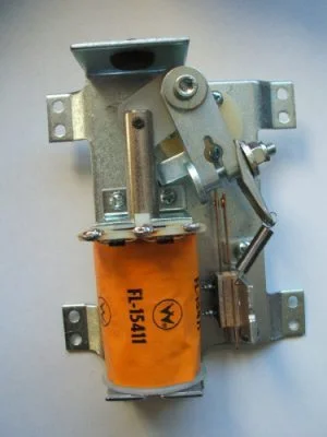 Right flipper assy (FL-15411 coil)
