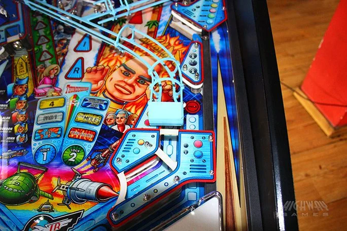 Thunderbirds pinball machine - Image 8