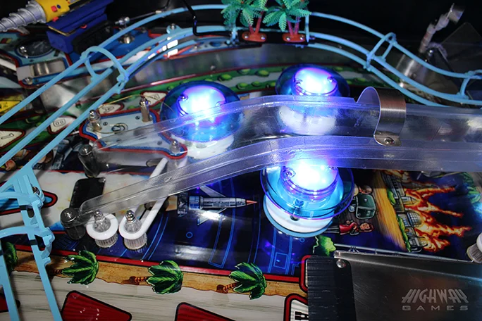 Thunderbirds pinball machine - Image 2