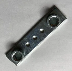 2 hole universal leg plate 01-9296