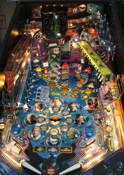 Batman by Stern Pinball - Image 5