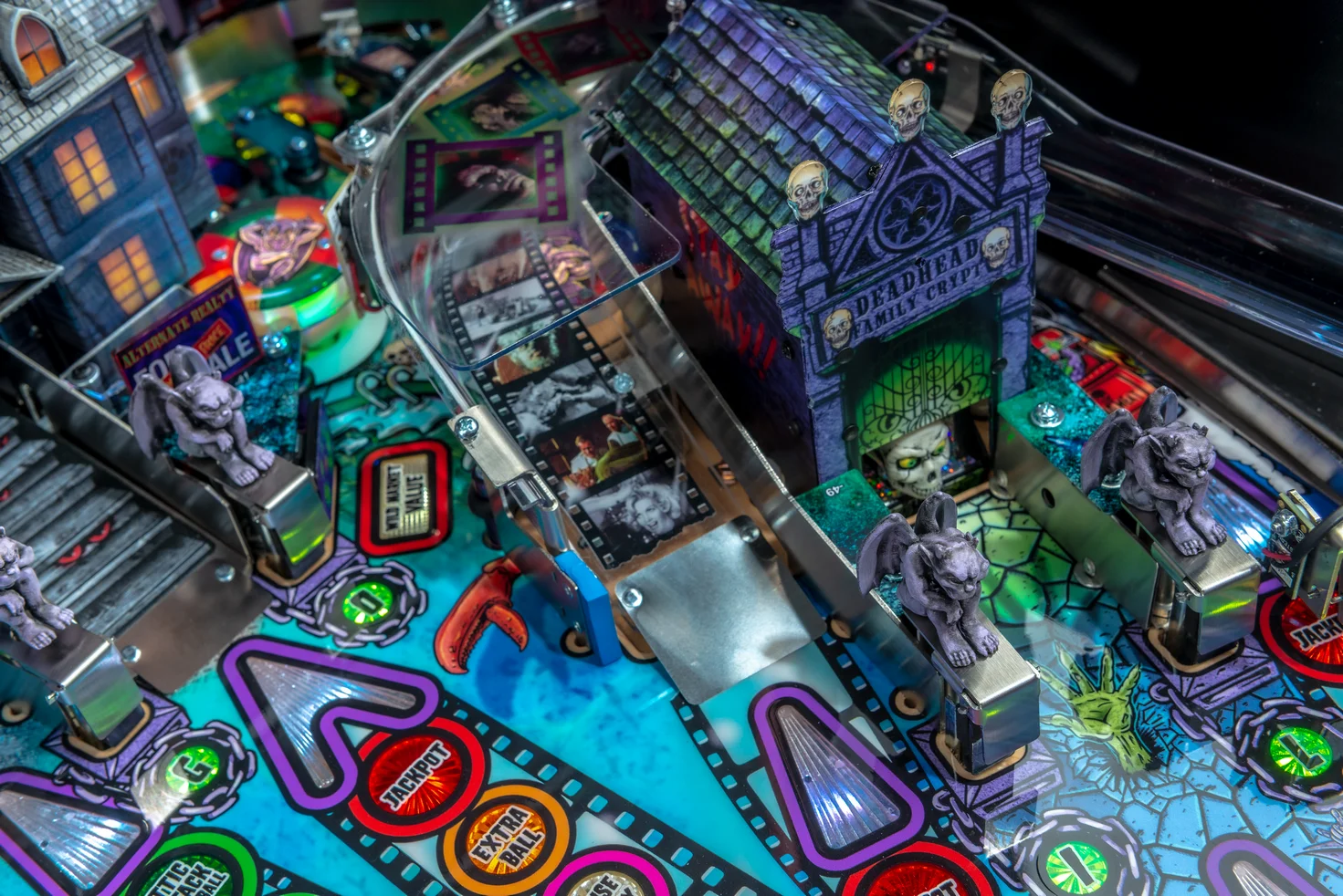 Elvira's House of Horrors by Stern Pinball - Image 11