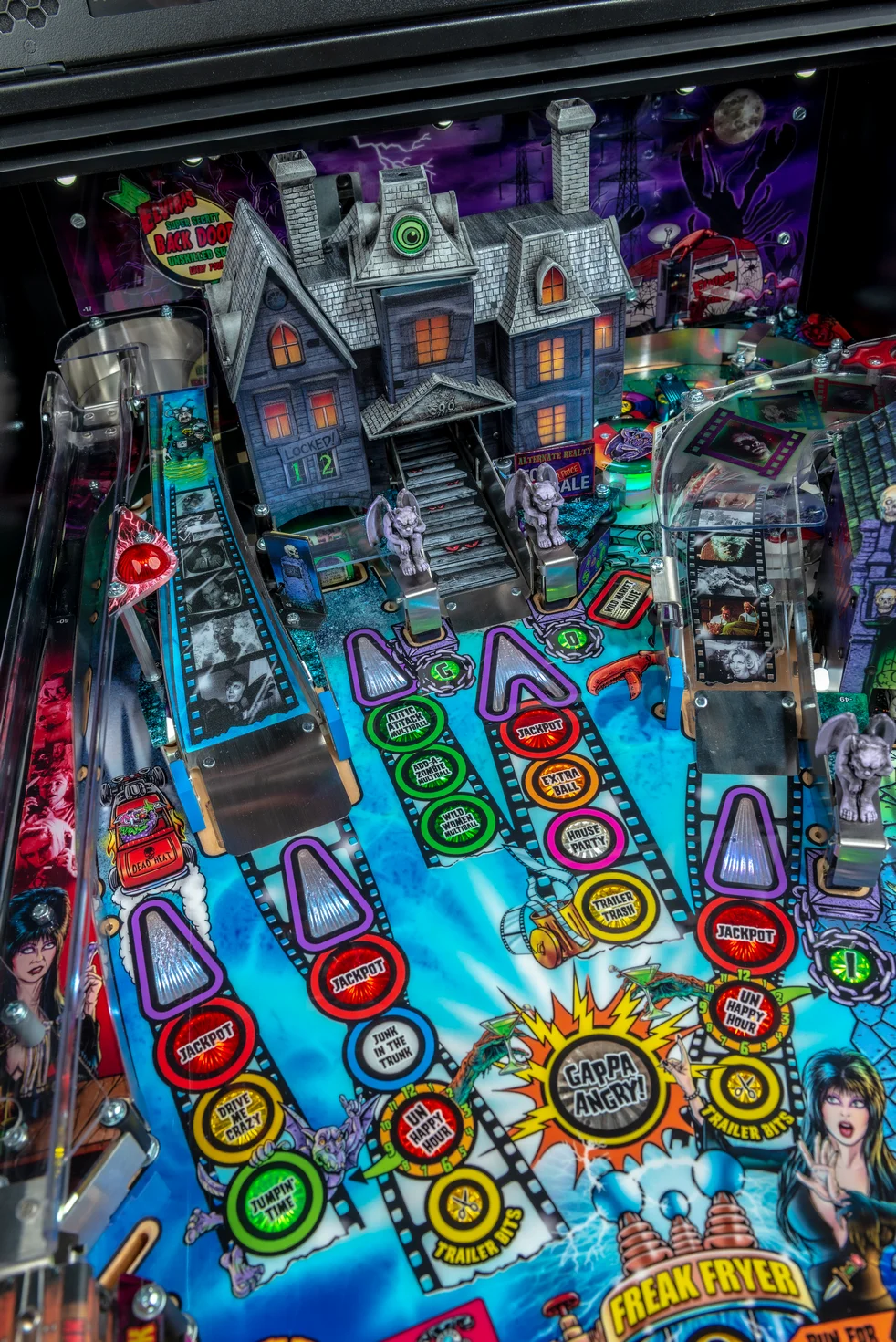 Elvira's House of Horrors by Stern Pinball - Image 5