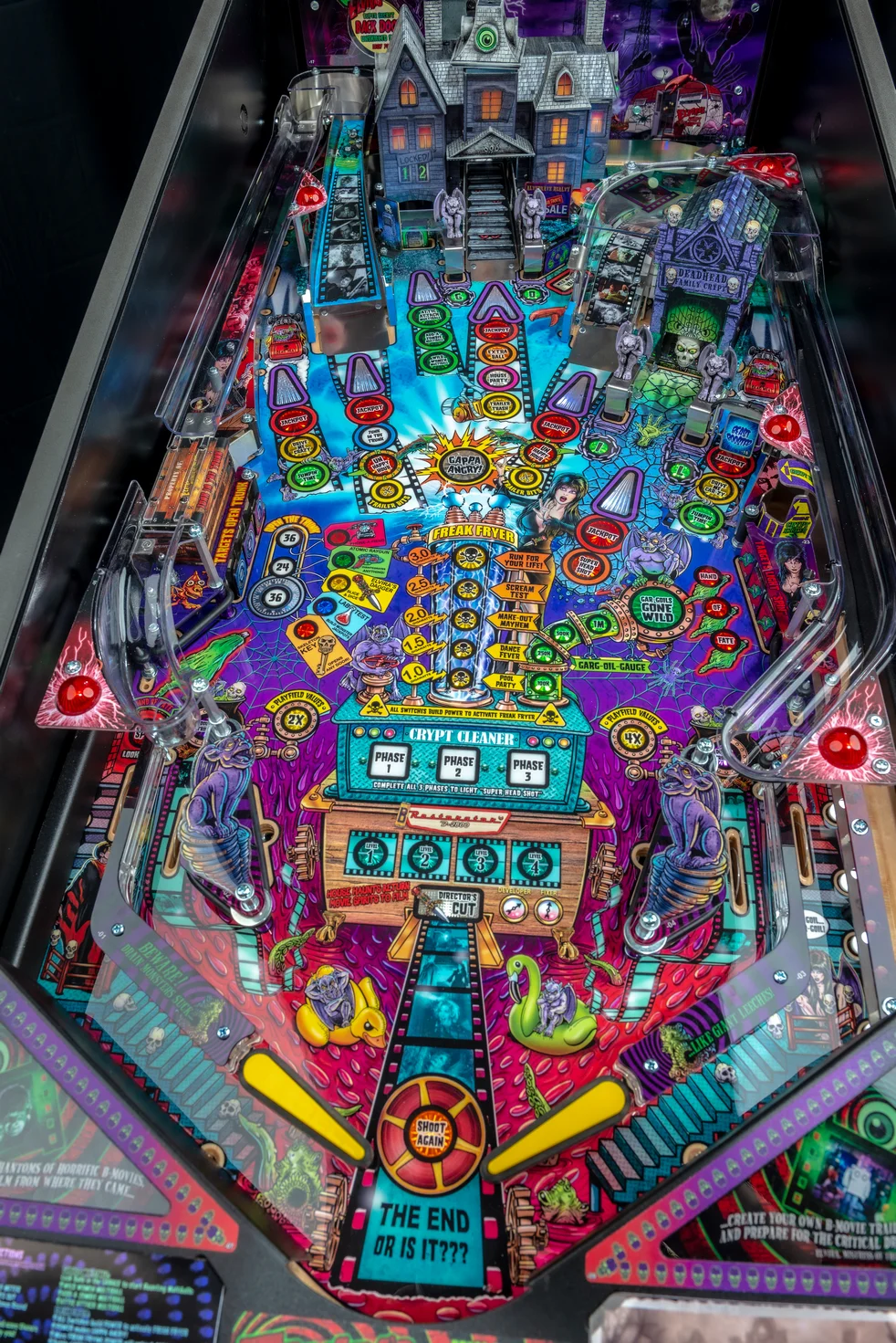 Elvira's House of Horrors by Stern Pinball - Image 2