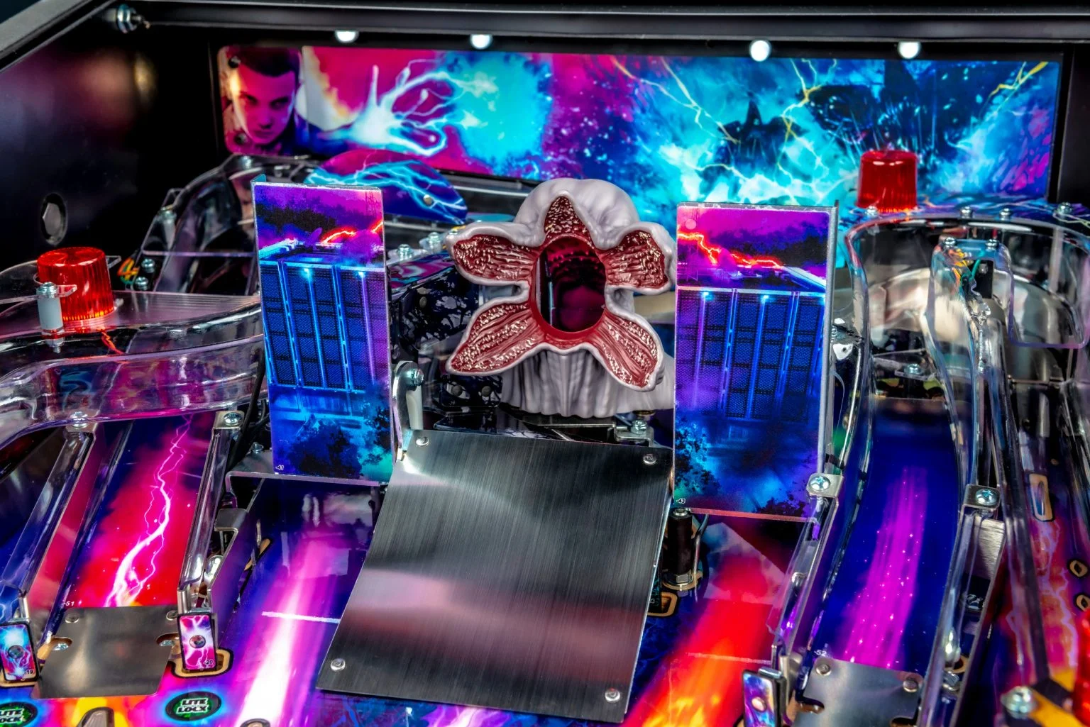 Stranger Things Pinball Machine - Image 10