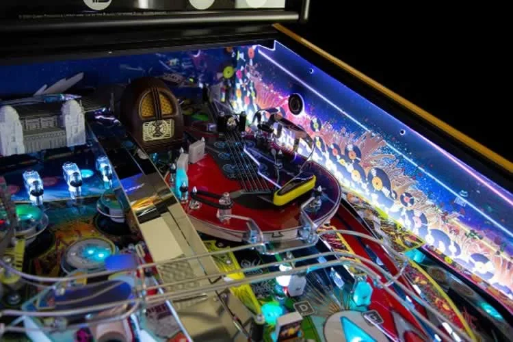 Queen Live in Concert Pinball Machine (9)