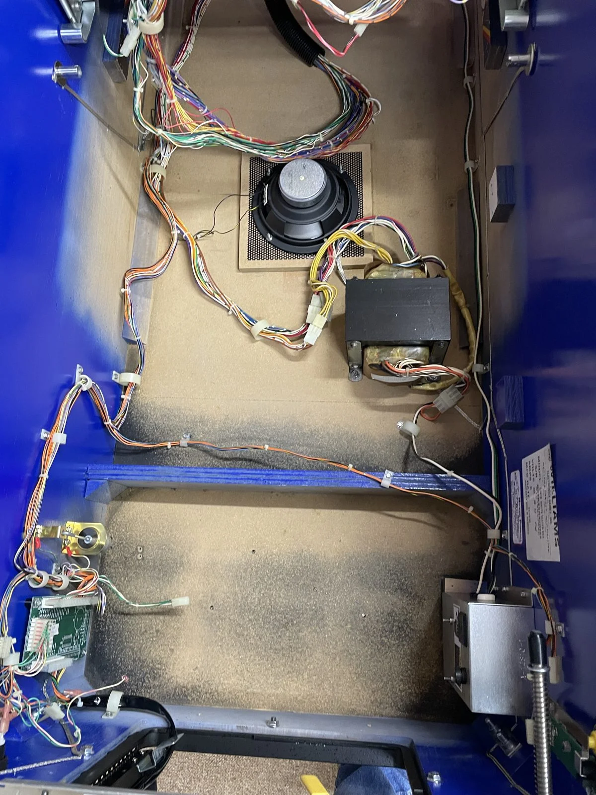 White Water pinball machine (fully restored) - Image 11
