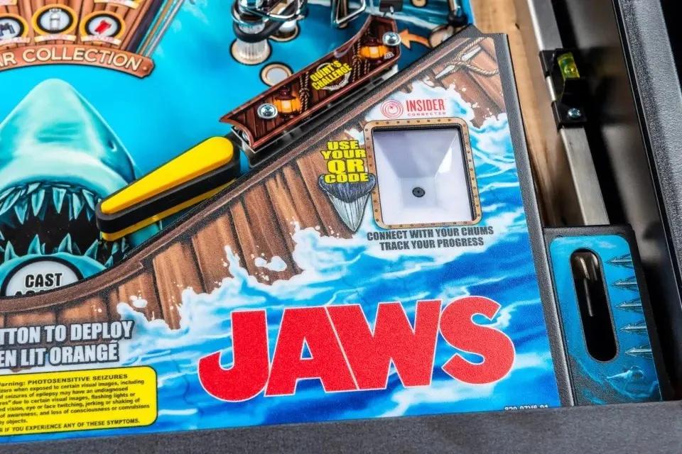 JAWS Premium Edition Pinball Machine JAWS Premium Edition Pinball Machine
