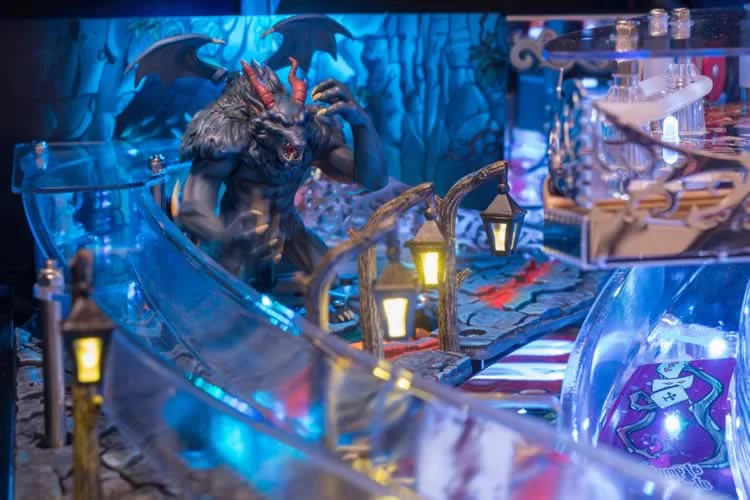Alices Adventures in Wonderland Pinball Machine Alices Adventures in Wonderland Pinball Machine