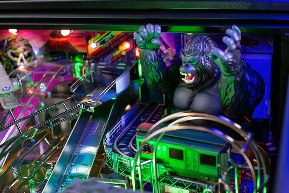 King Kong Pinball Machine - Myth of Terror Island King Kong Pinball Machine - Myth of Terror Island