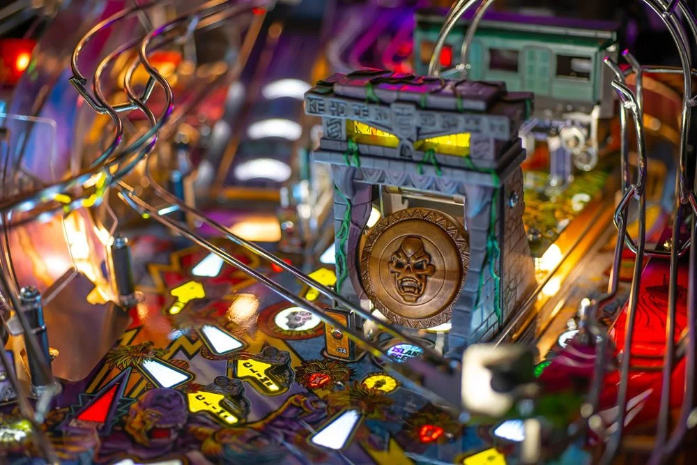 King Kong Pinball Machine - Myth of Terror Island