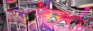 Space Hunt Pinball Machine by Hexa