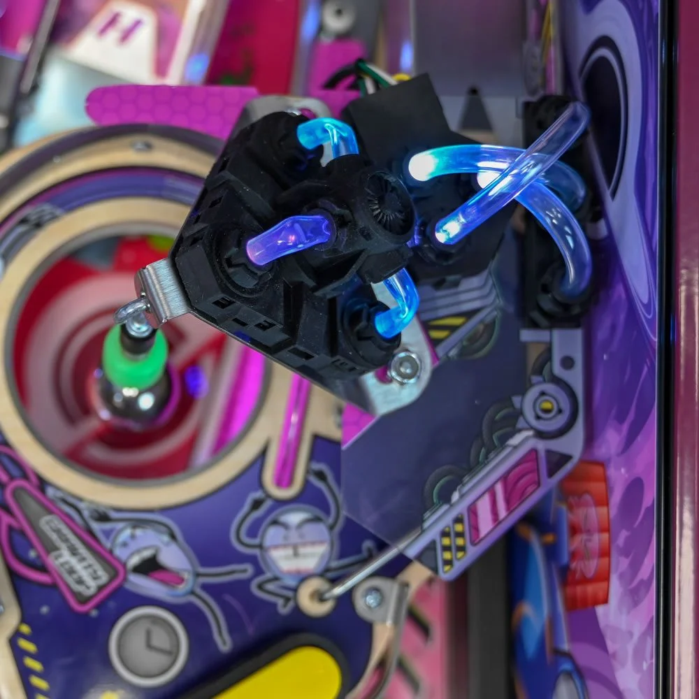 Space Hunt Pinball Machine by Hexa Pinball Space Hunt Pinball Machine by Hexa Pinball