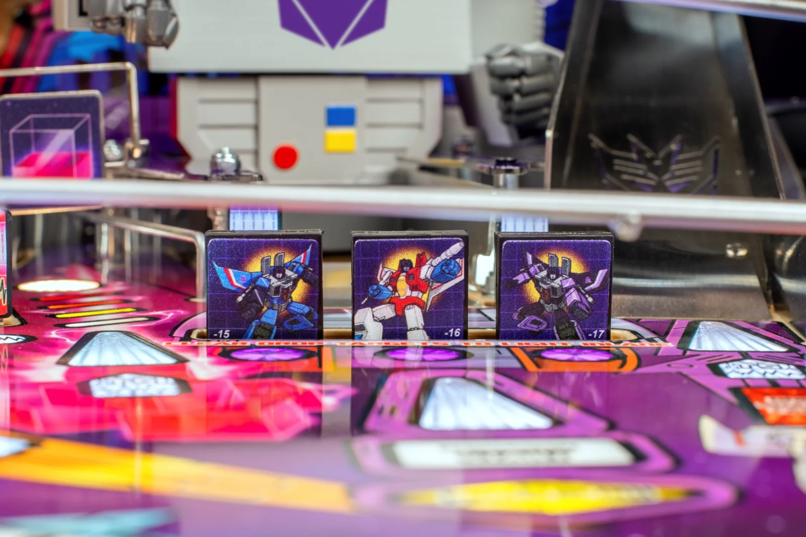 Transformers by Stern Pinball - Image 6