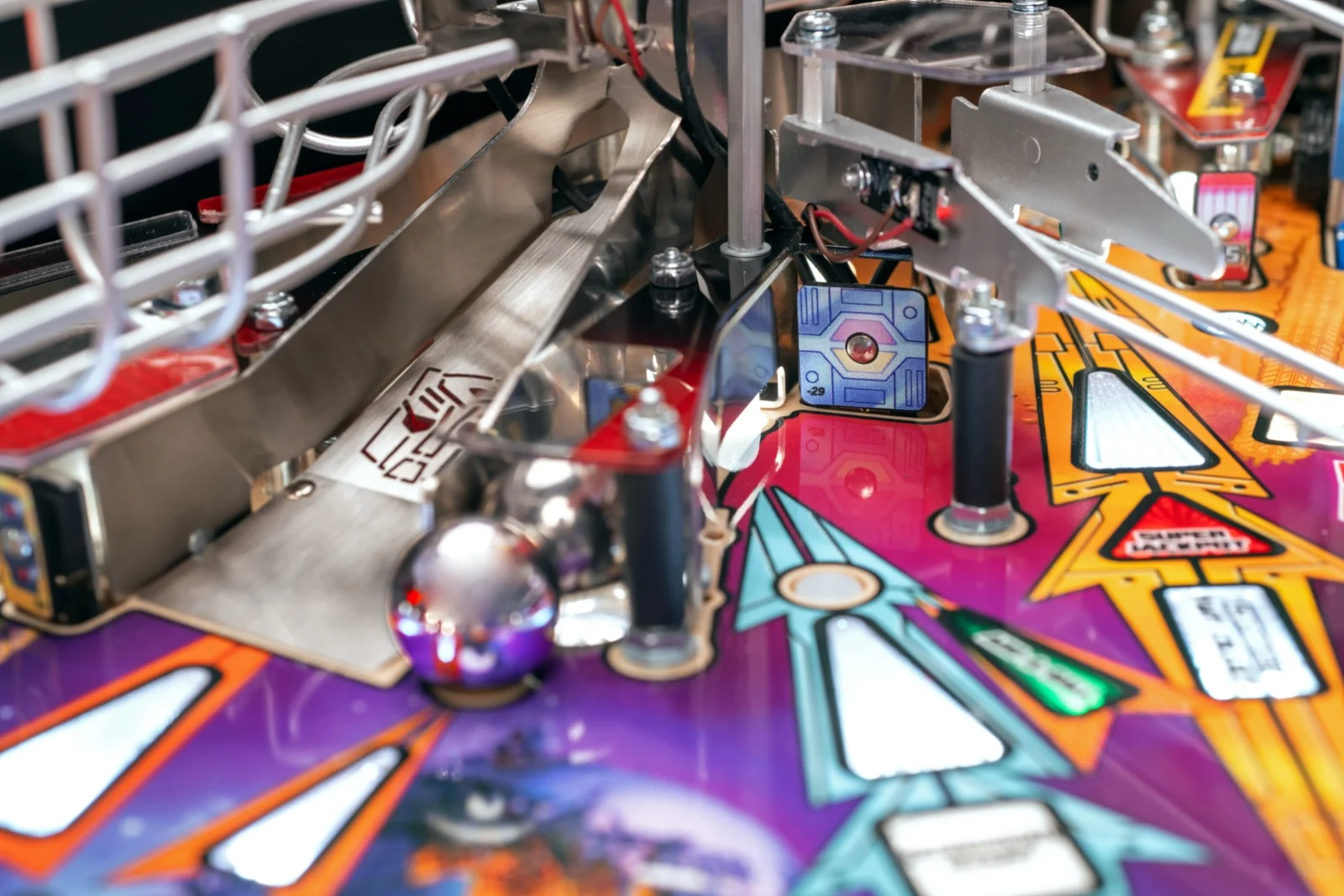 Transformers by Stern Pinball - Image 4